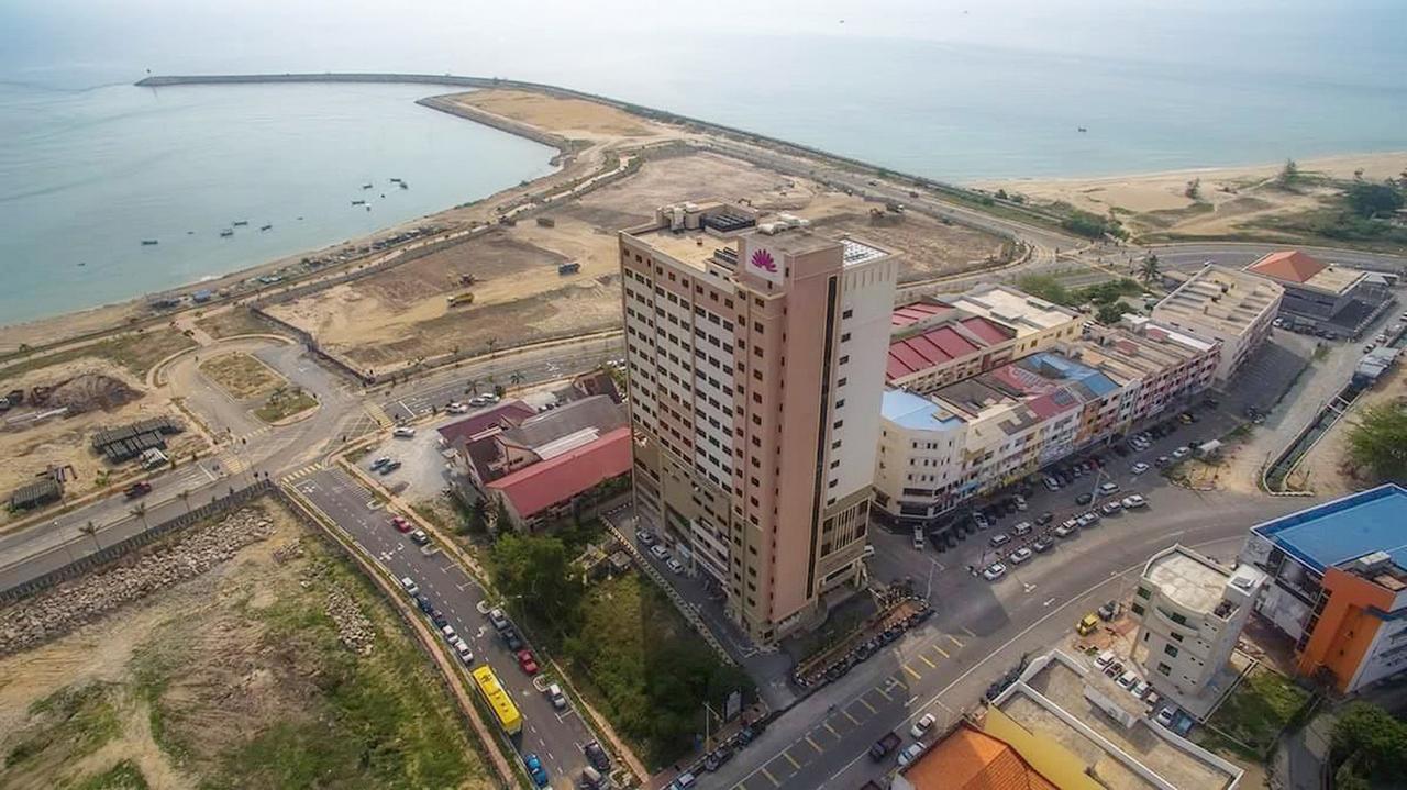 Hotel Tanjong Vista Kuala Terengganu Ngoại thất bức ảnh